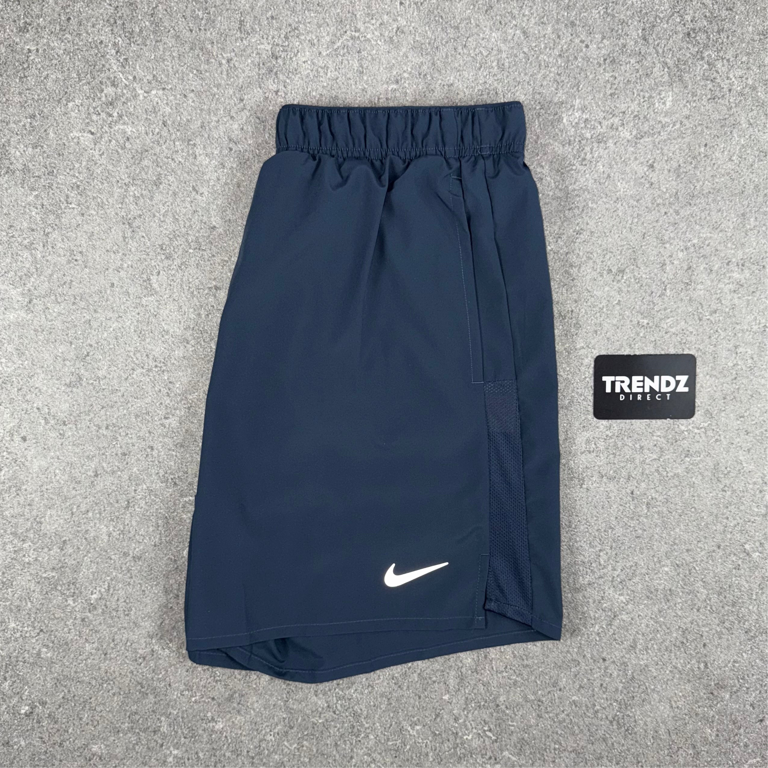 NIKE CHALLENGER SHORTS - NAVY