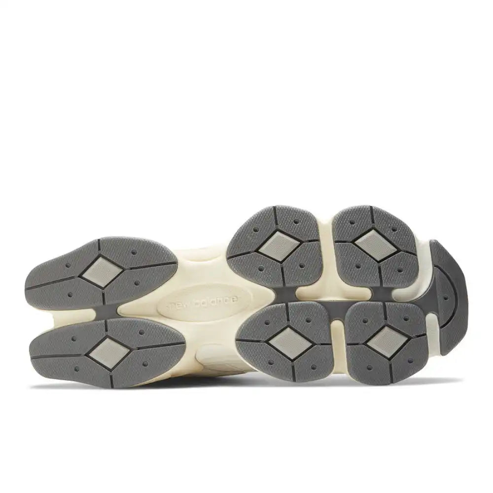 NB 9060 Sea Salt White