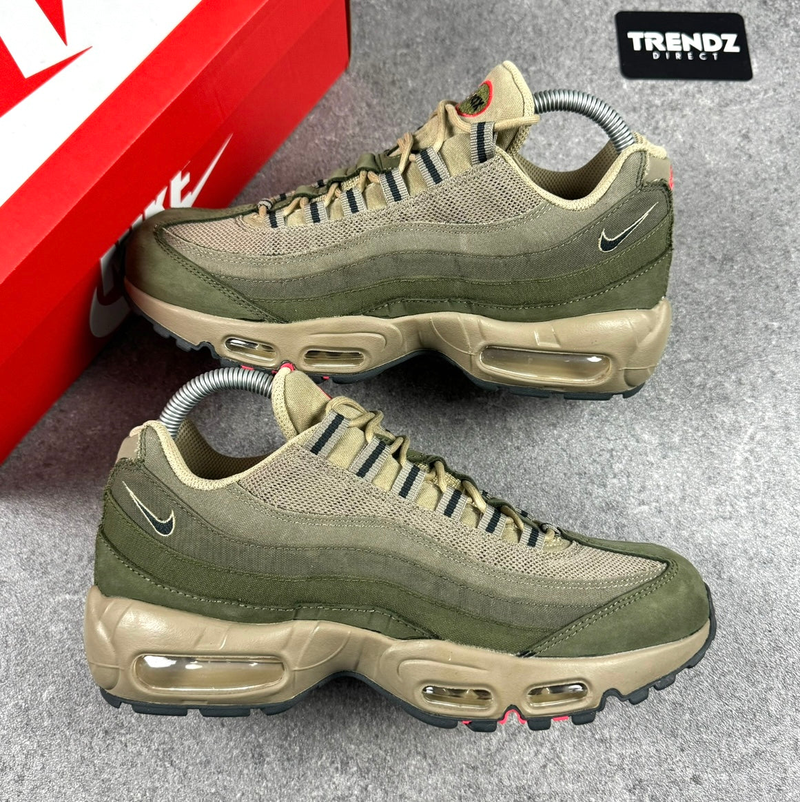 NIKE AIR MAX 95 - ROUGH GREEN/KHAKI