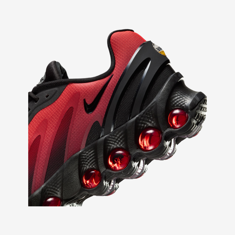 Nike Air Max DN8 Men's Lifestyle Sneakers