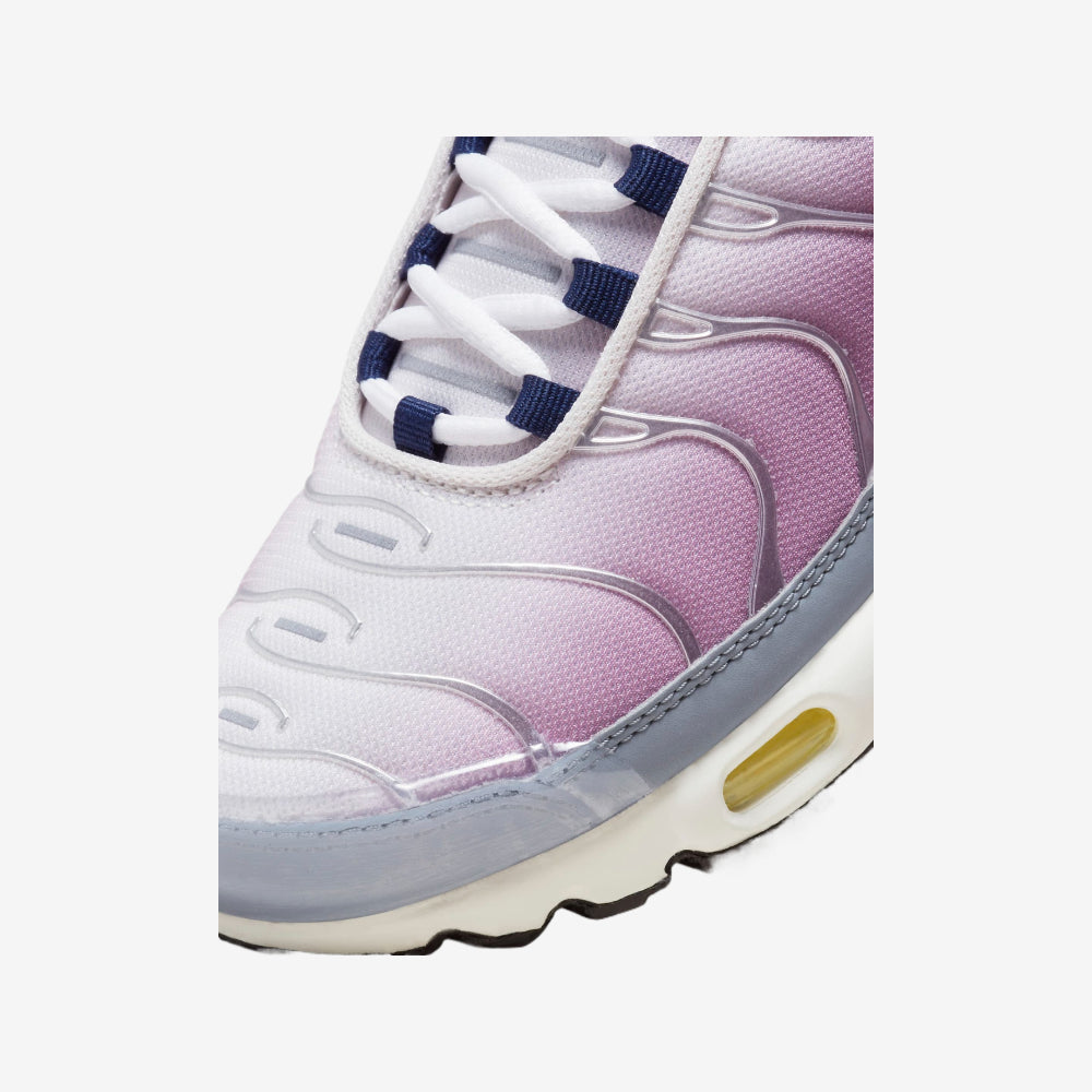 Nike Air Max Plus Women's Lifestyle Sneakers