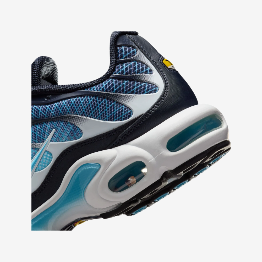 Nike Air Max Plus Men's Lifestyle Sneakers