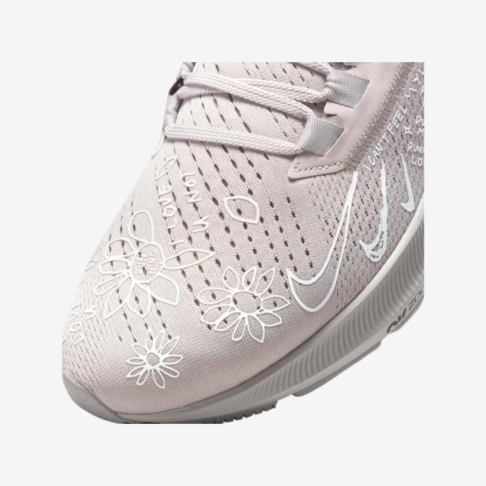 Nike Air Zoom Pegasus 38 x Nathan Bell Men's Running Sneakers