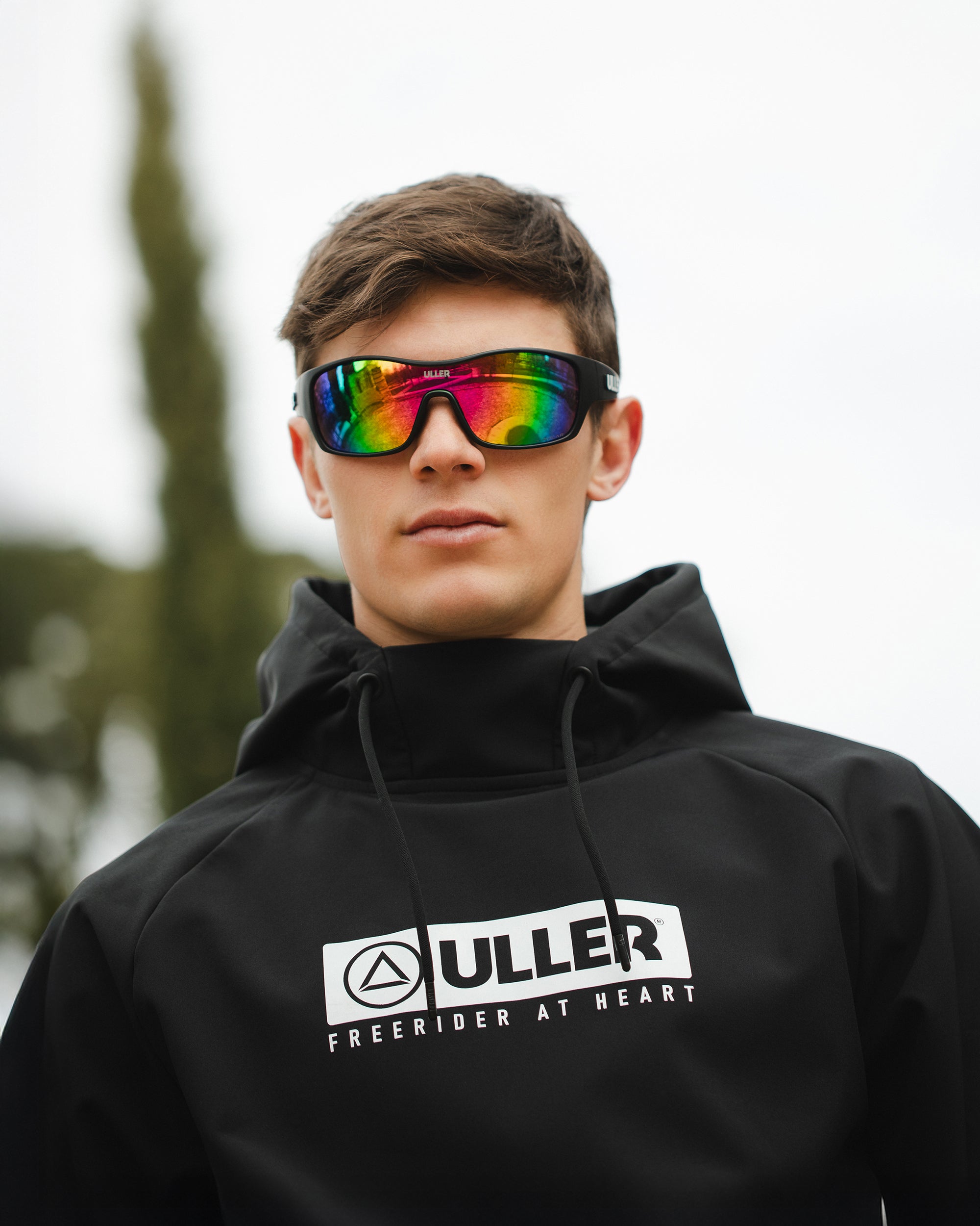 Volcano Black / Ambar