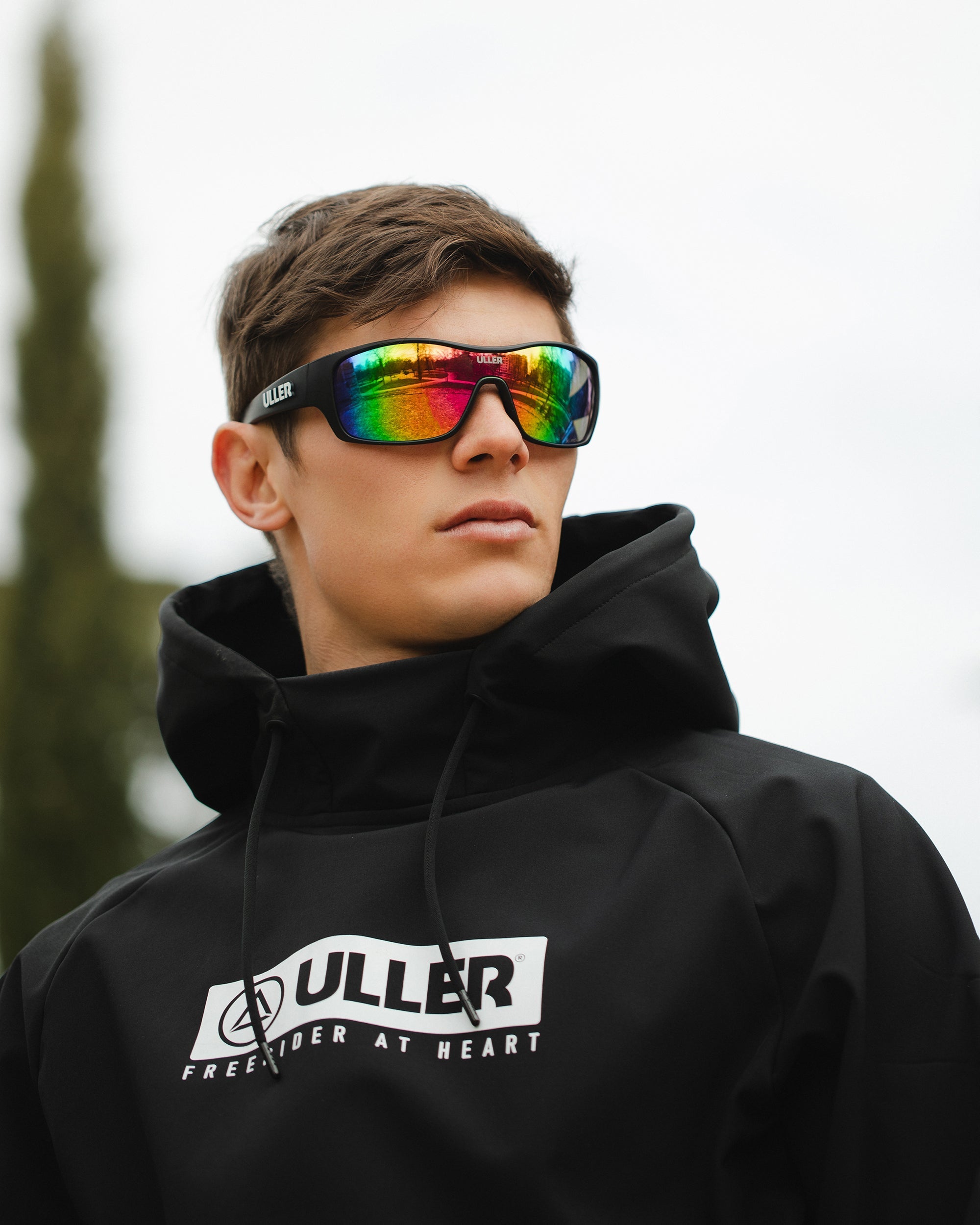 Volcano Black / Ambar