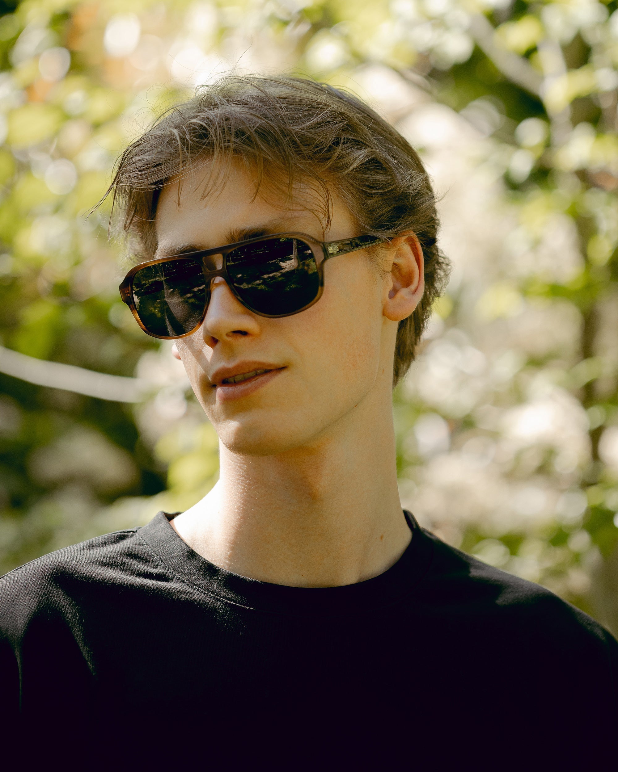 Base Camp Brown Tortoise / Black