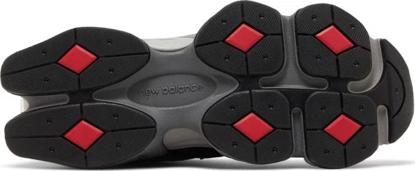 NB 9060 Black Castlerock