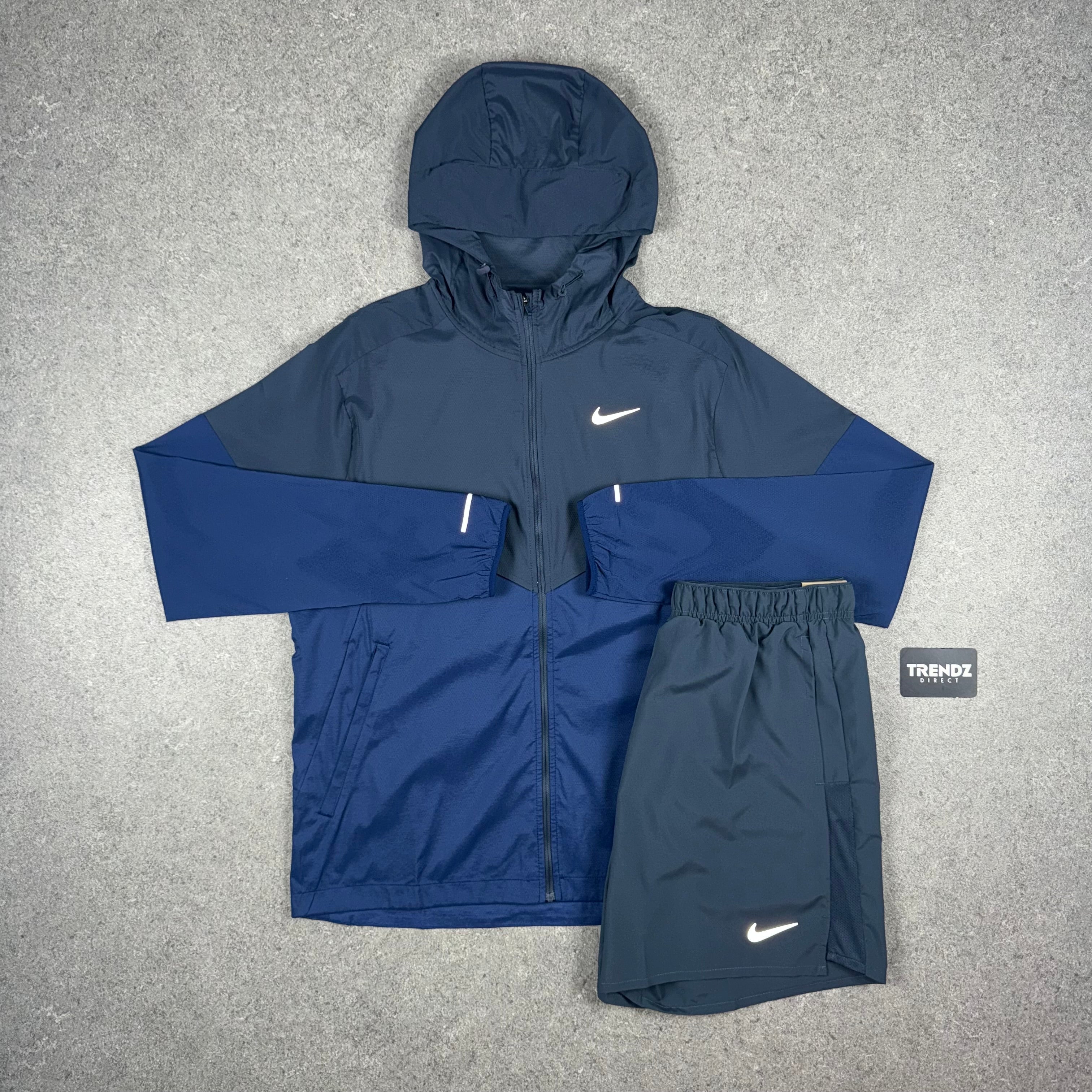 NIKE UV WINDBREAKER & SHORTS SET - NAVY