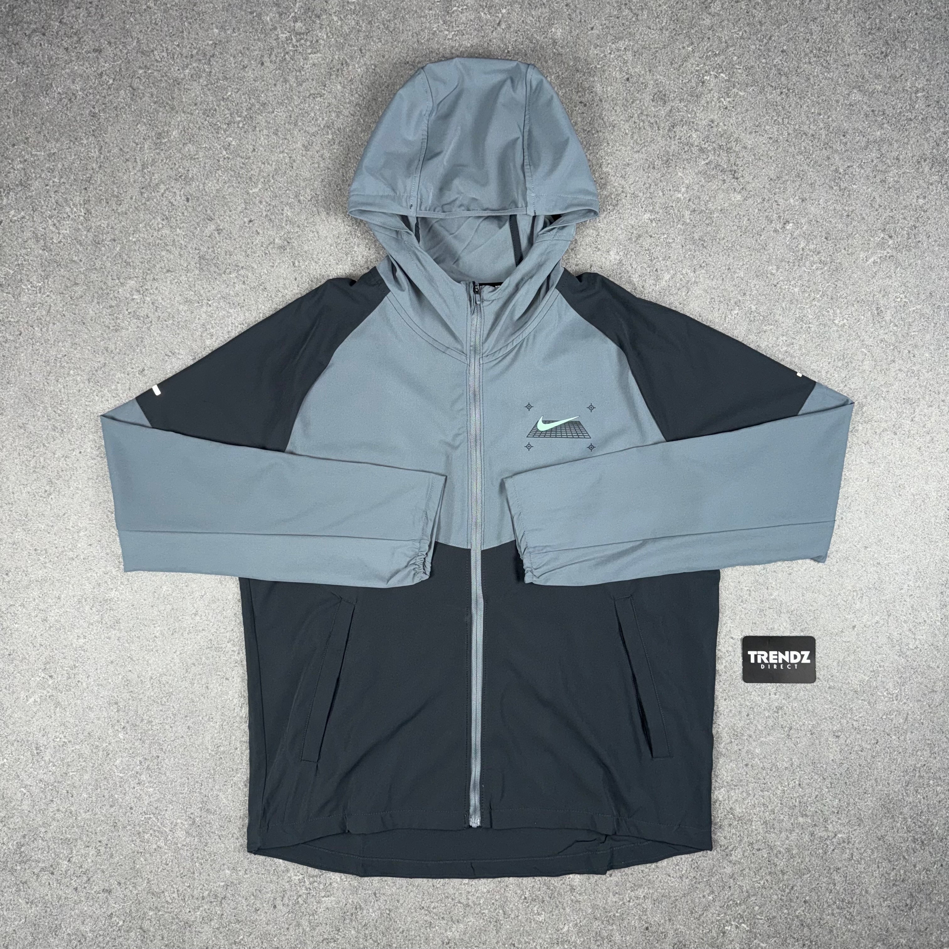NIKE PERFORMANCE REPEL TRACKSUIT - GREY