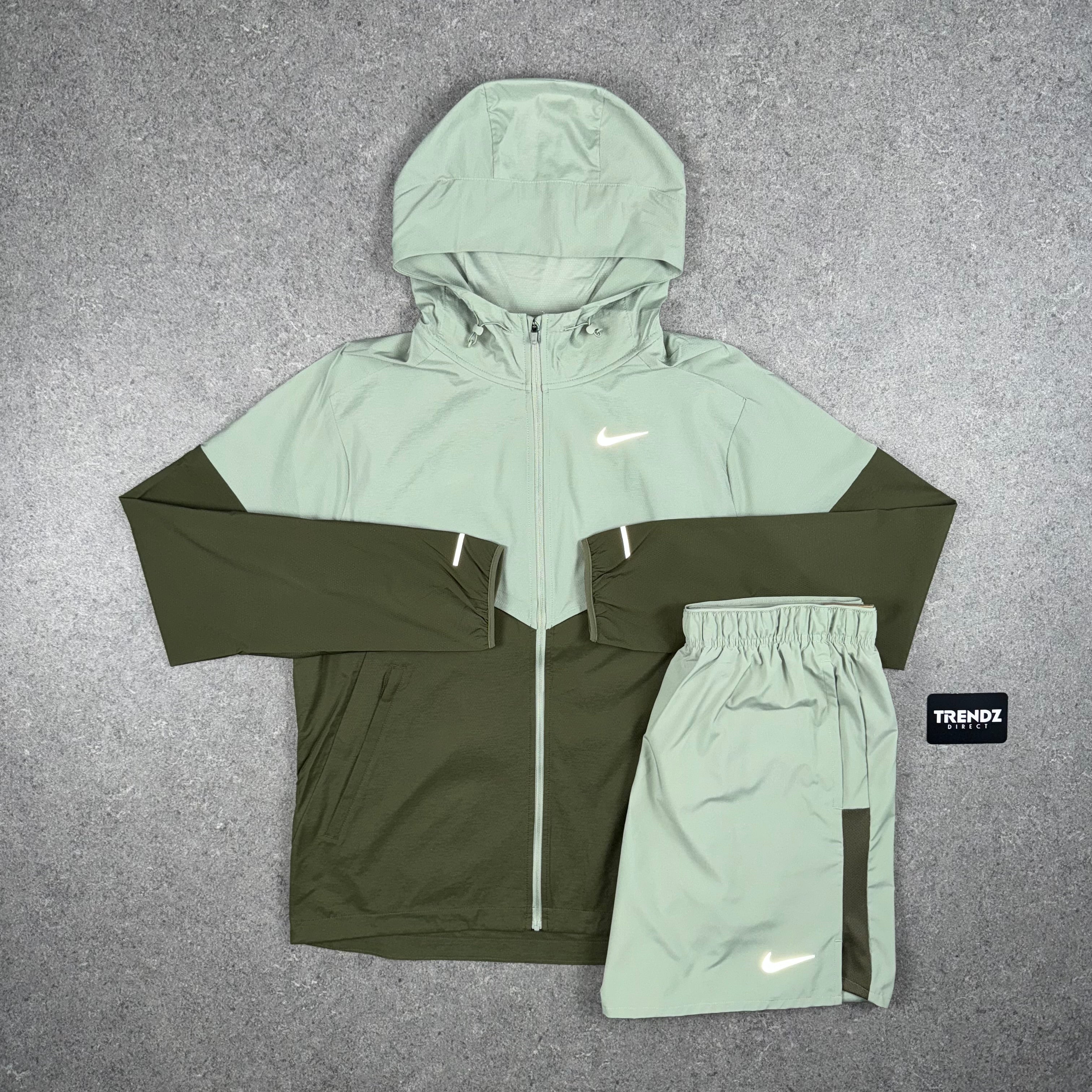NIKE UV WINDBREAKER & SHORTS SET - KHAKI/OLIVE