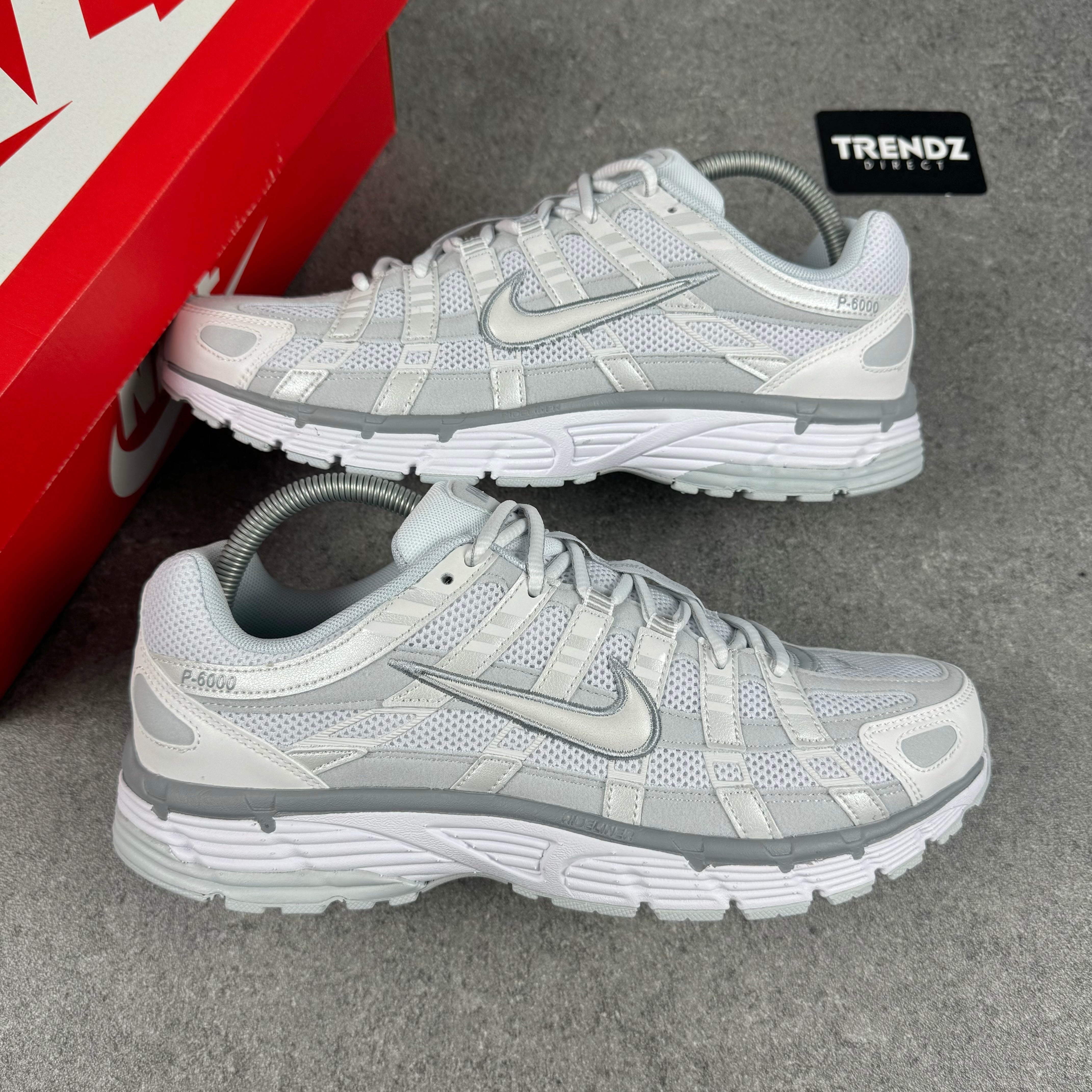 NIKE P-6000 - SUMMIT WHITE