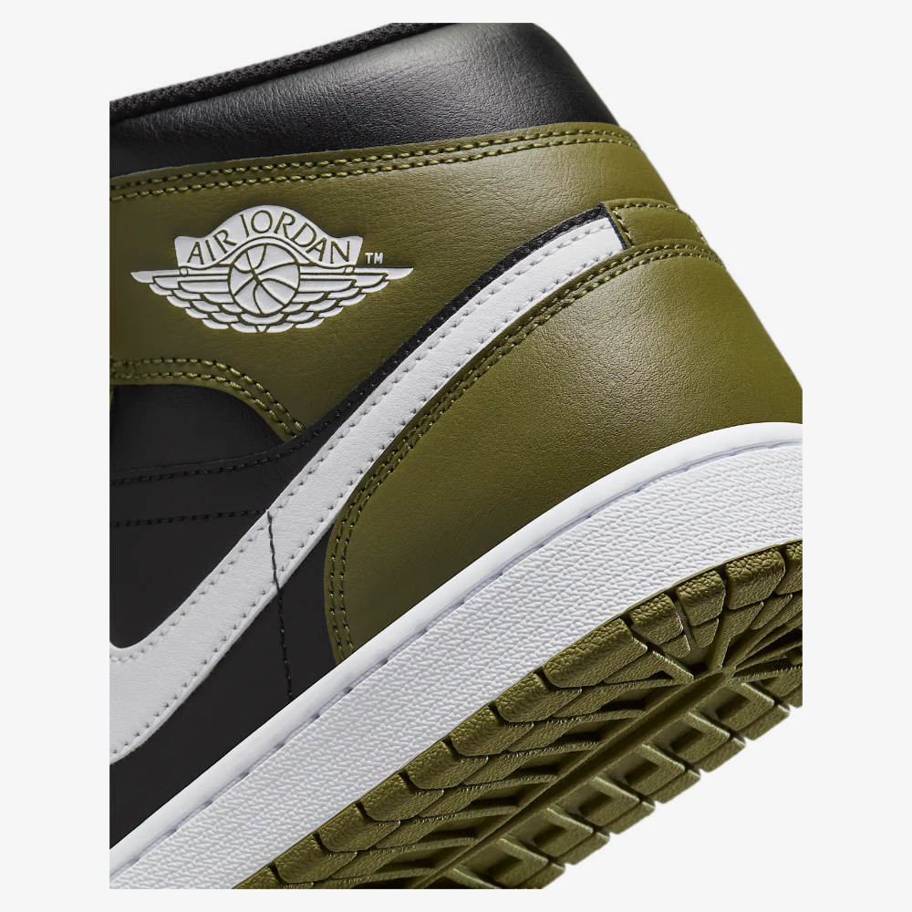 Nike Air Jordan 1 Mid Men's Lifestyle Sneakers