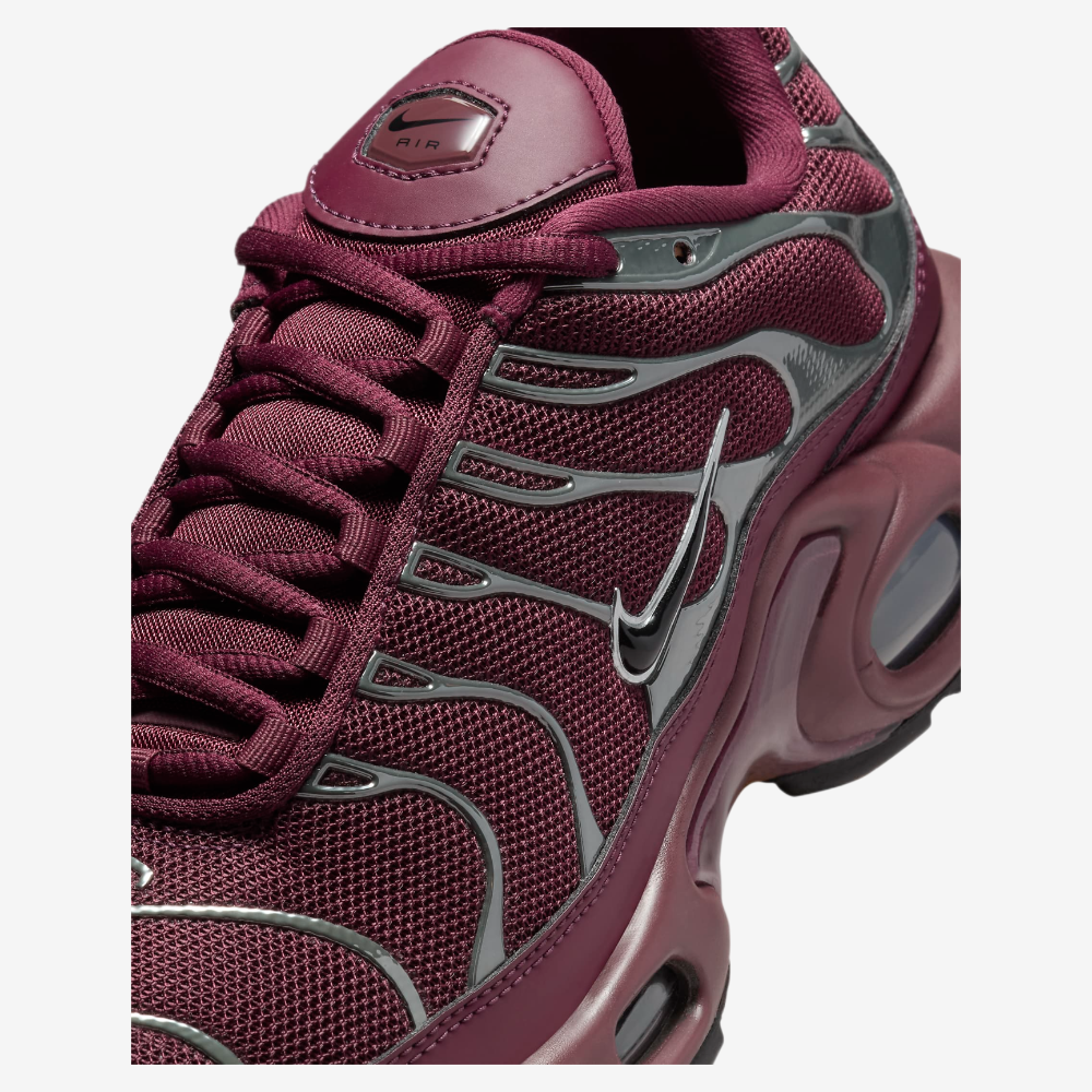 Nike Air Max Plus SE Women's Lifestyle Sneakers