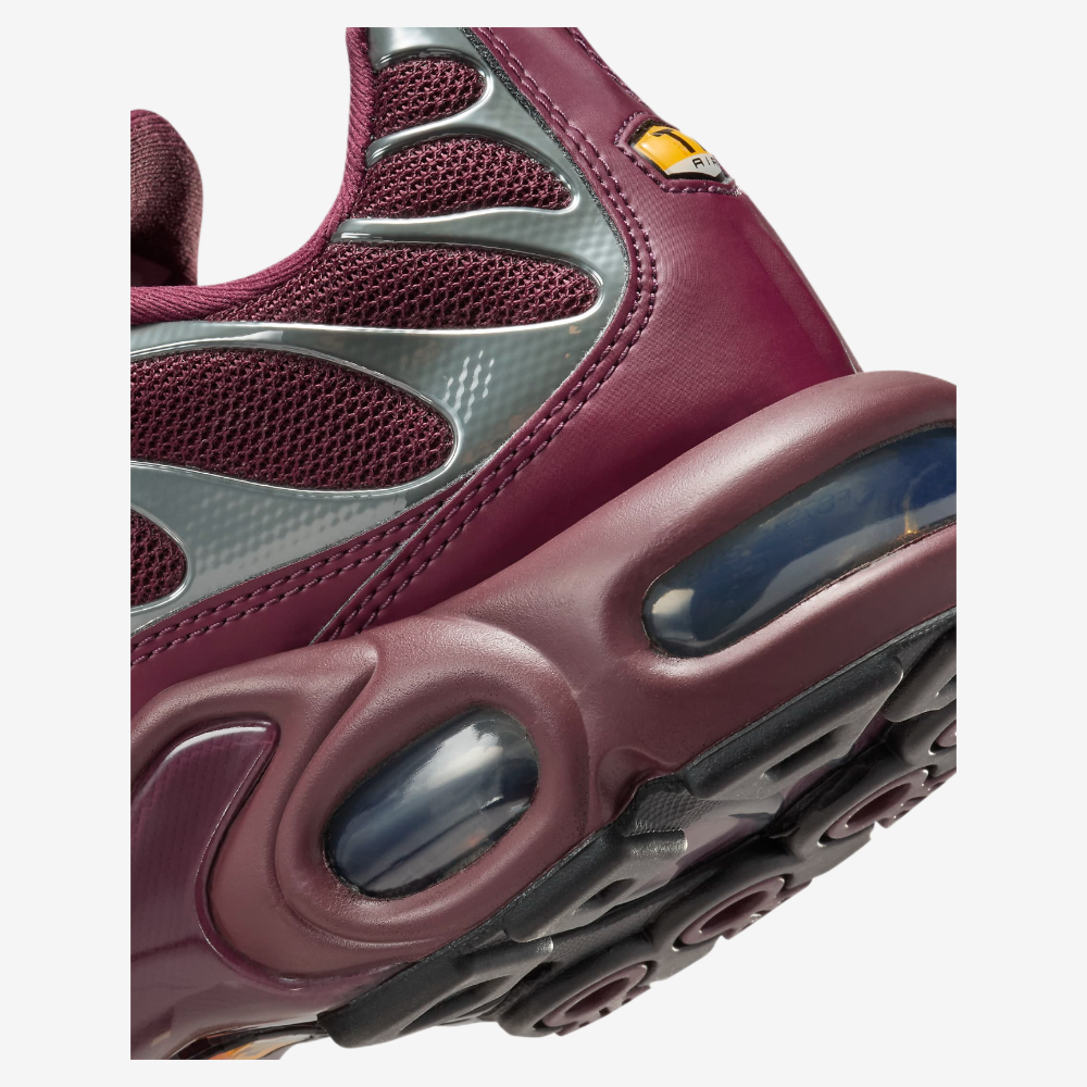 Nike Air Max Plus SE Women's Lifestyle Sneakers