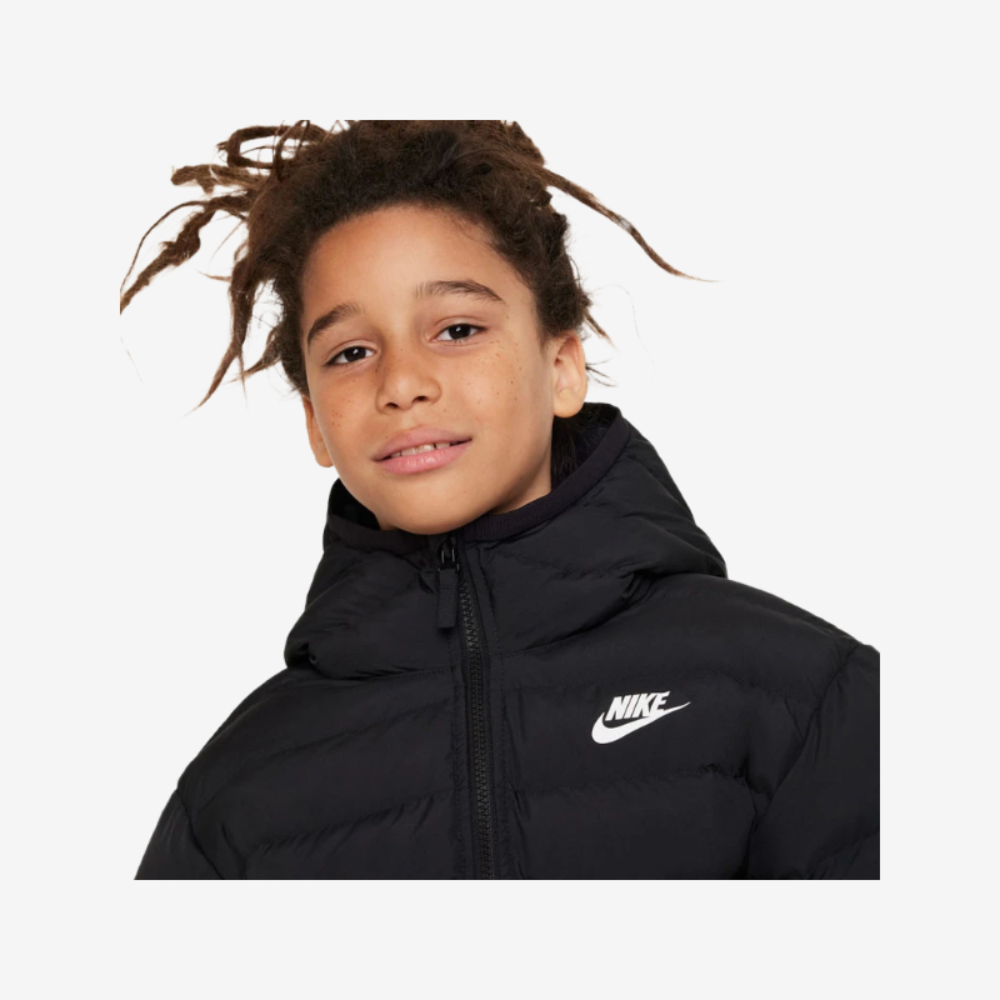 Nike Sportswear Lightweight Synthetic Fill Loose GS Kids' Hooded Jacket