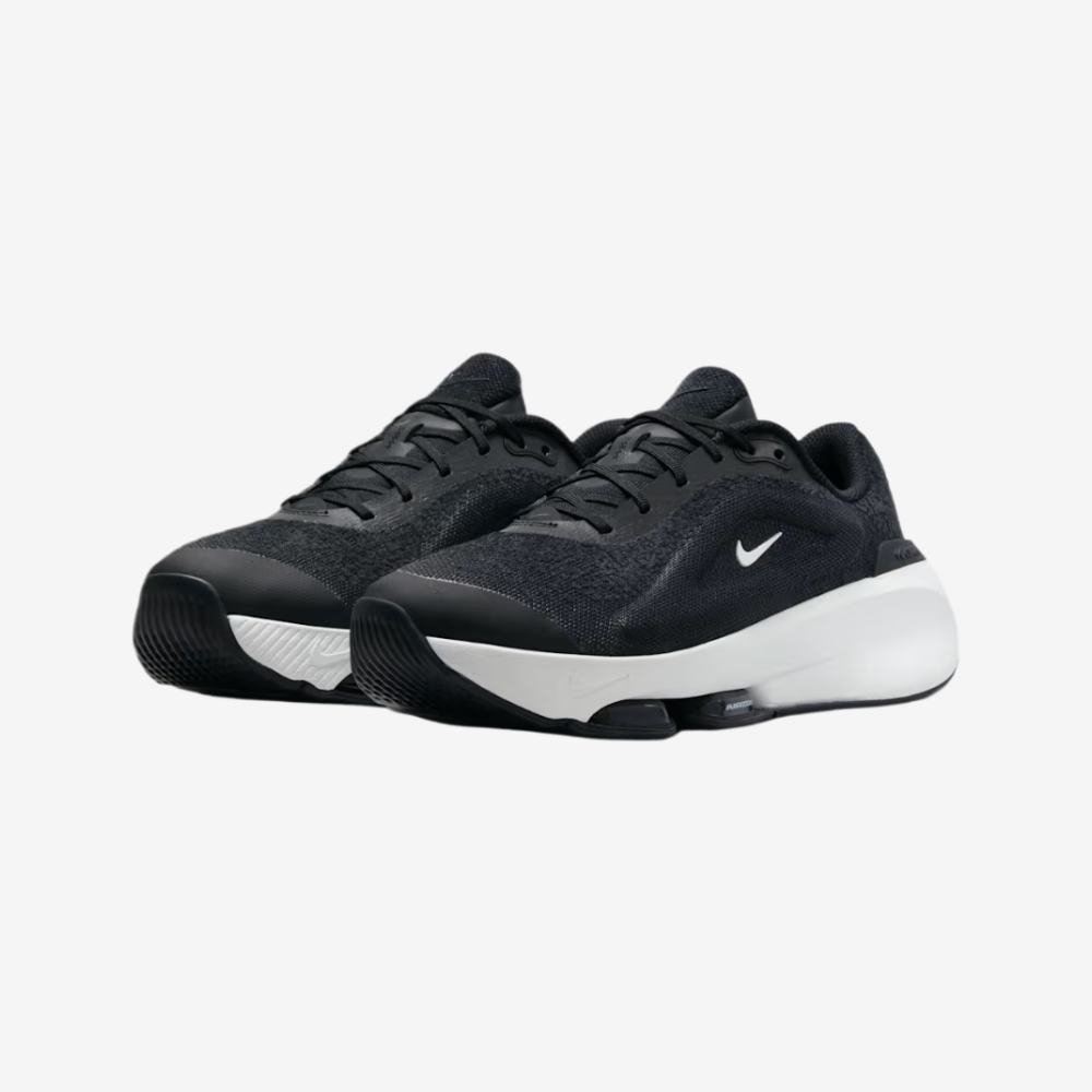 Nike Versair Women's Training Sneakers