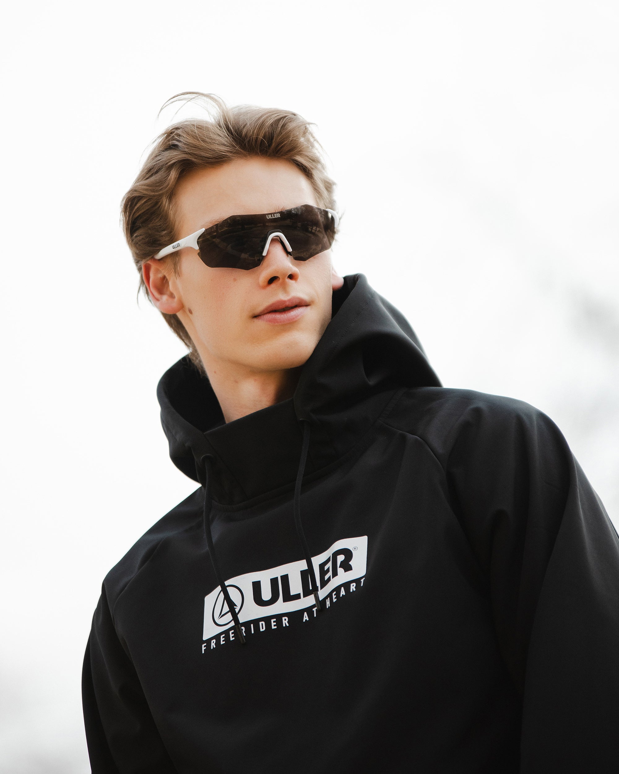 Impulse White / Black