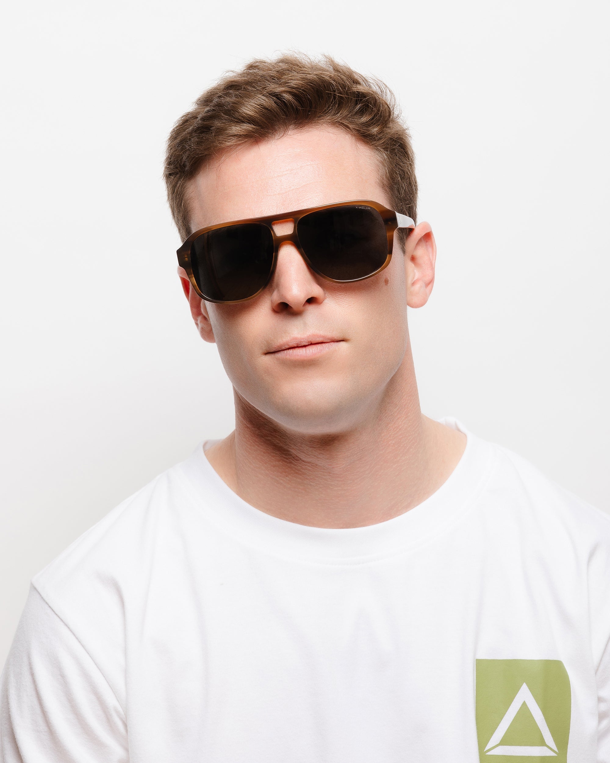 Base Camp Brown Tortoise / Black