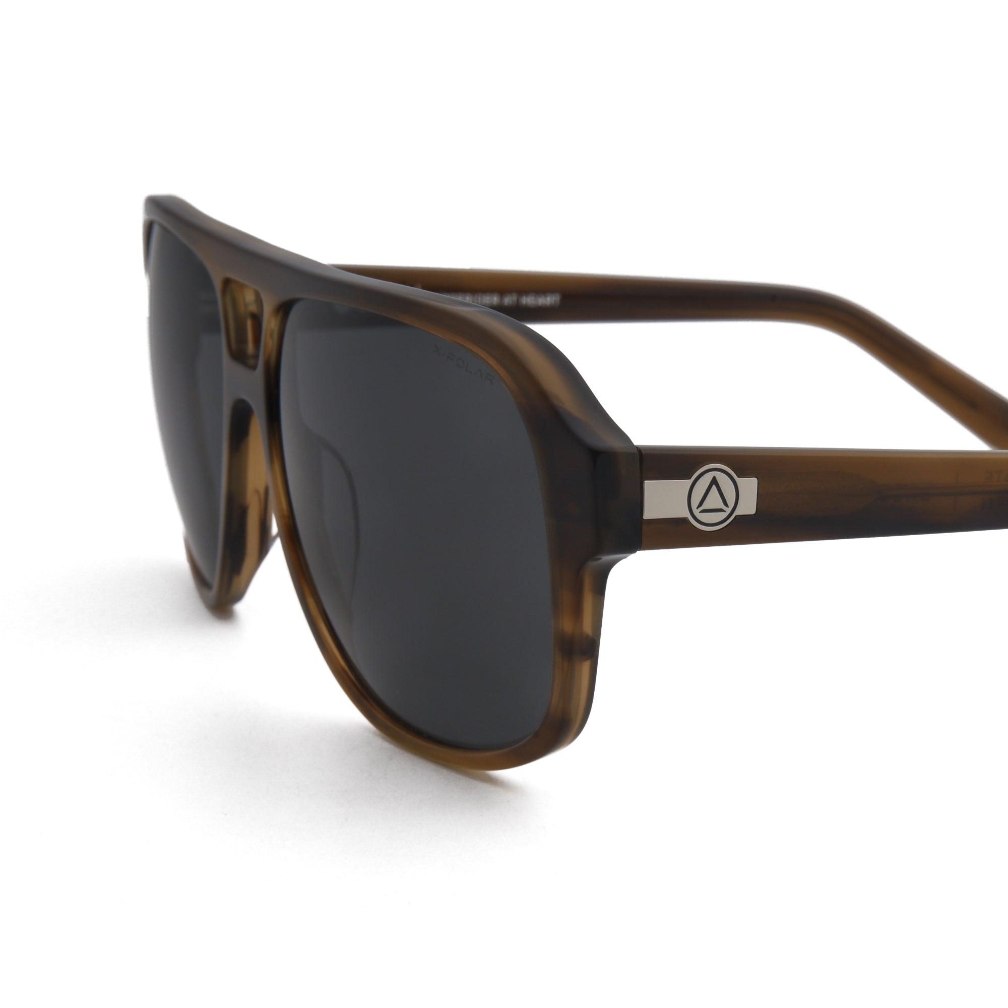Base Camp Brown Tortoise / Black